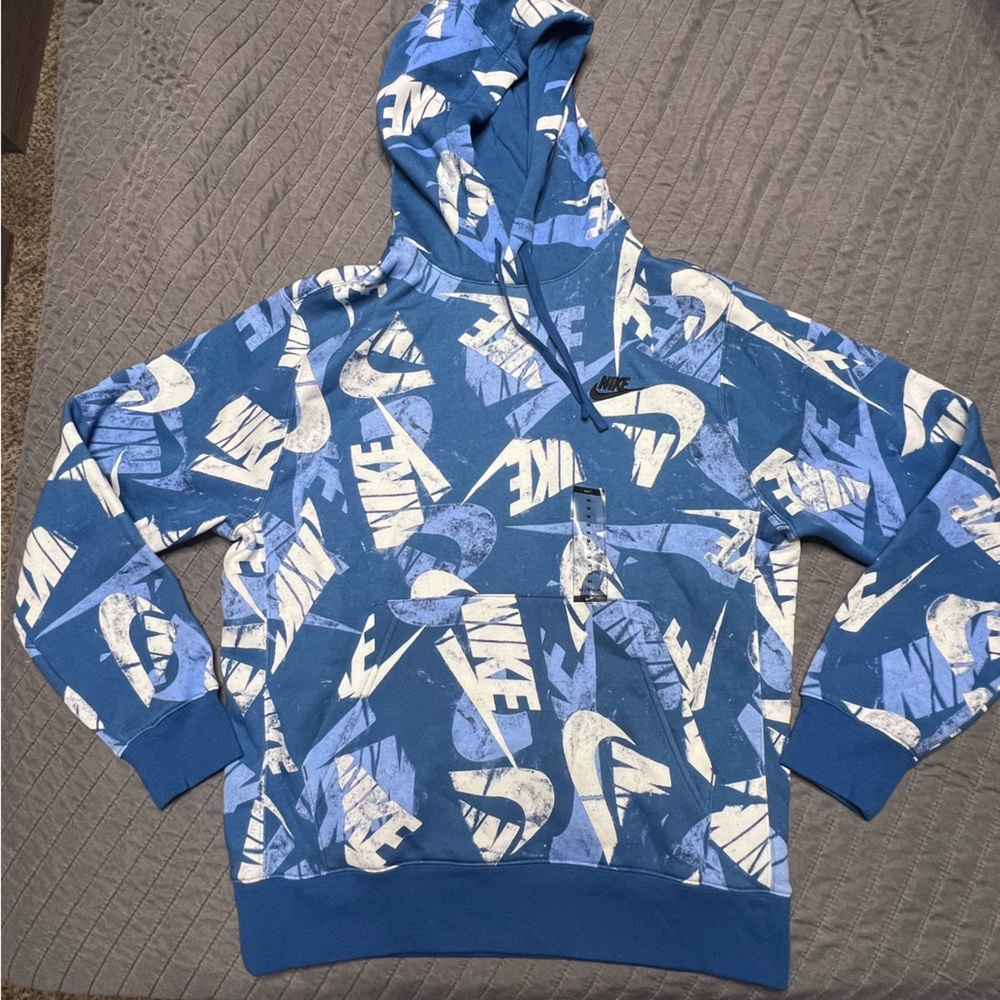 Men’s Nike size medium hoodie